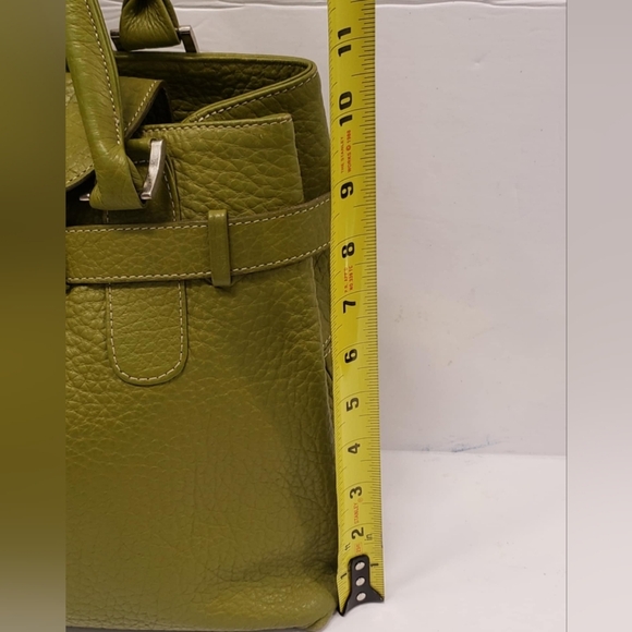 Groom Paris Green Pebbled Leather Shoulder Bag - Picture 14 of 16